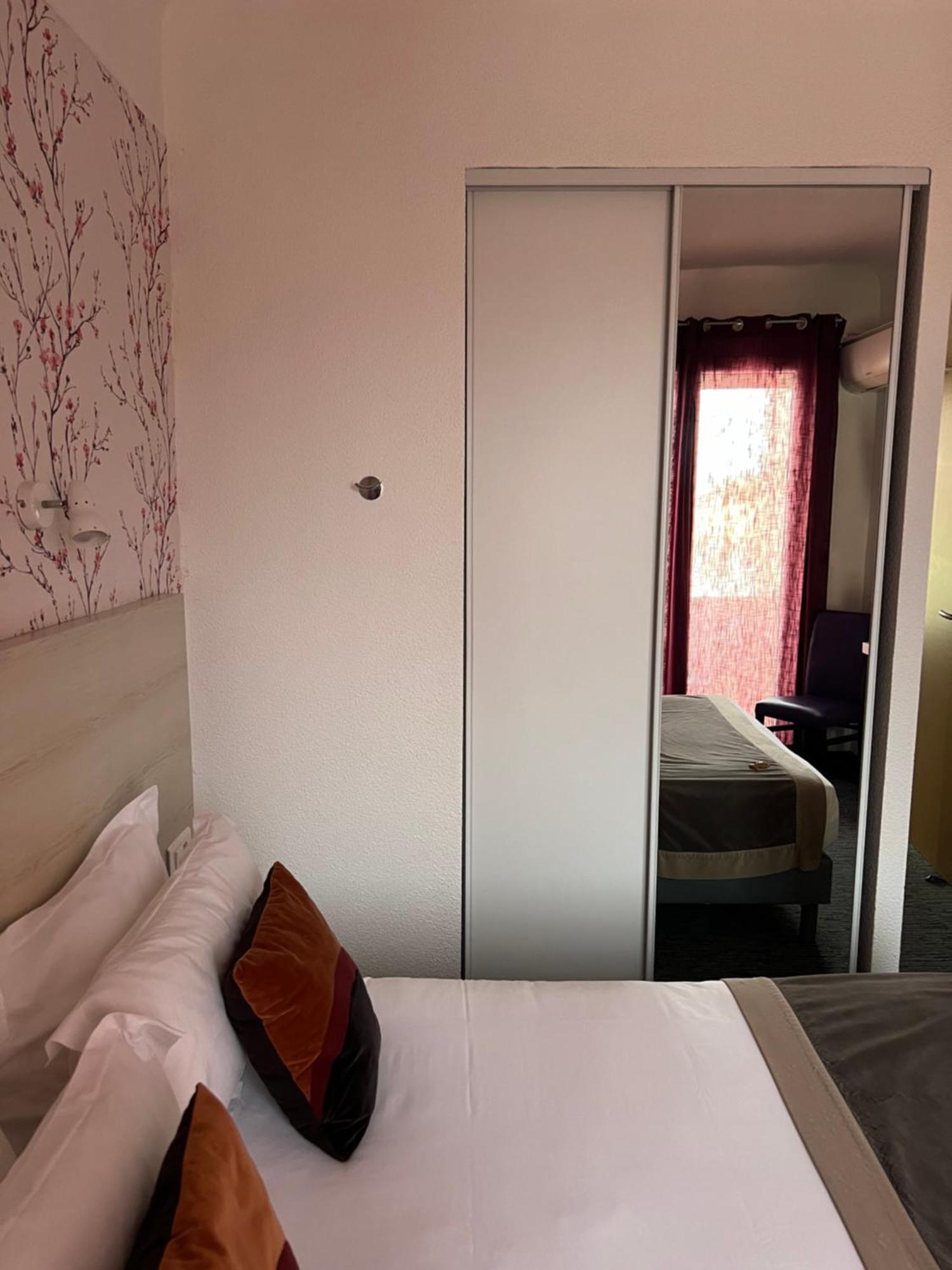 Le Regina Hotel Et Restaurant Canet-Plage Eksteriør billede